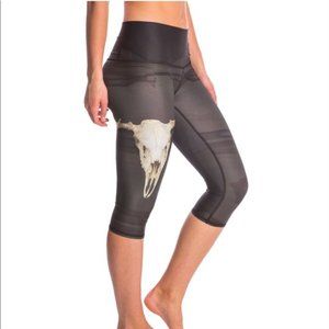 Cropped Teeki skull leggings